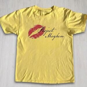 Yellow Project Mayhem Tee With Red Lips